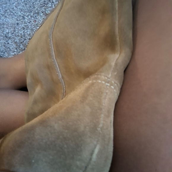 Reba Tan Heeled Cowboy Boots - Picture 8 of 8